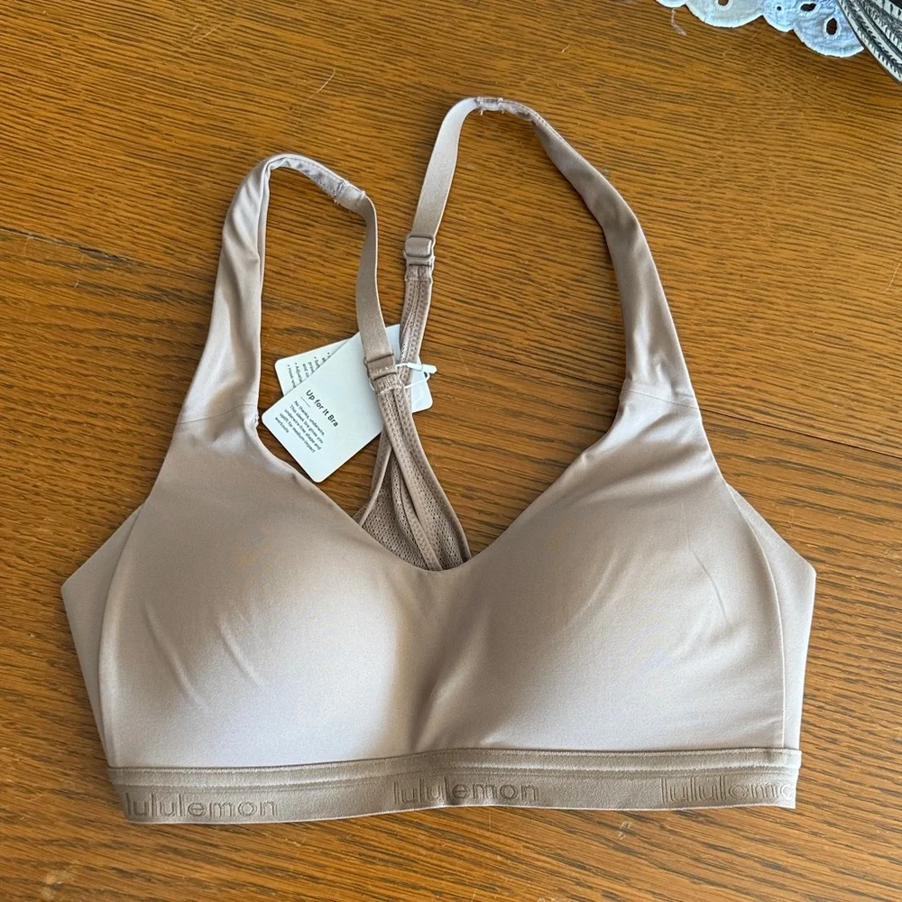 lululemon athletica Nude/Beige Medium Support Seamless Sports Bra - Picture 1 of 8